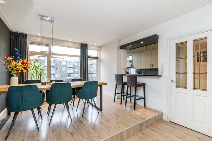 Foto 11 van Nolensstraat 73-D