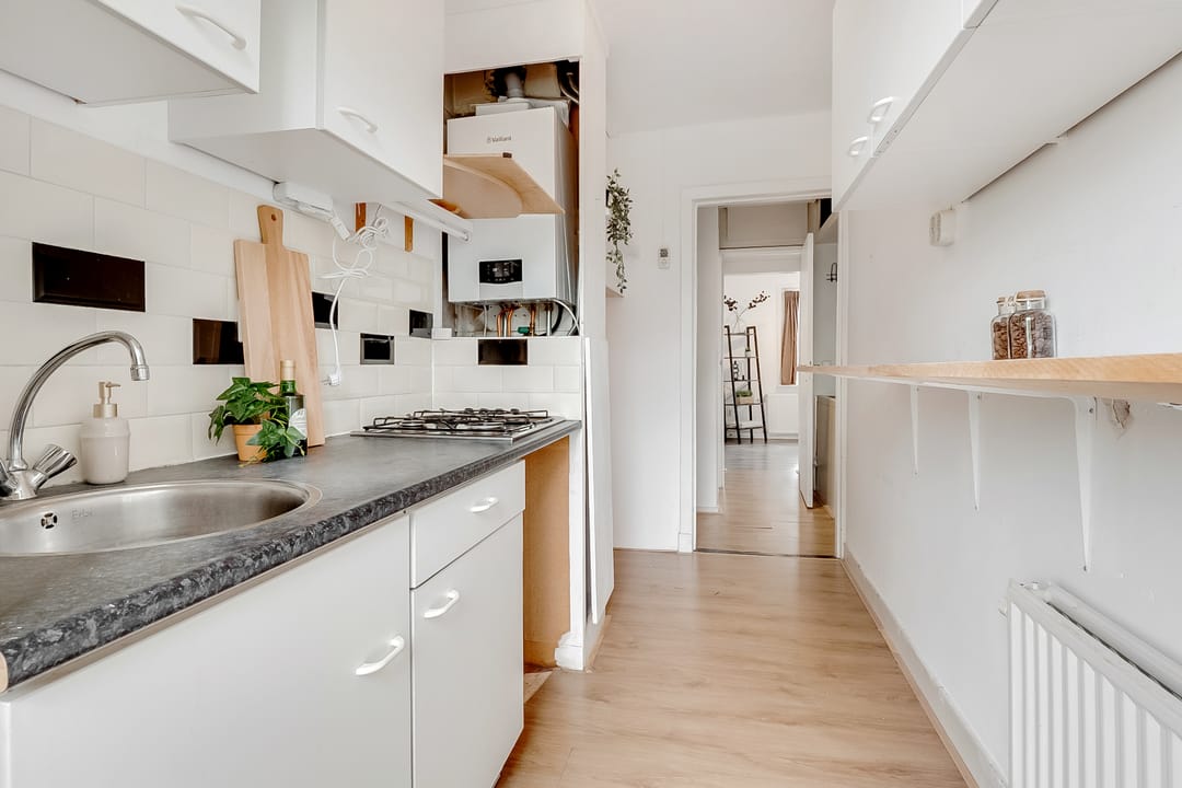 Foto 16 van Laan van Nieuw-Guinea 44-BS