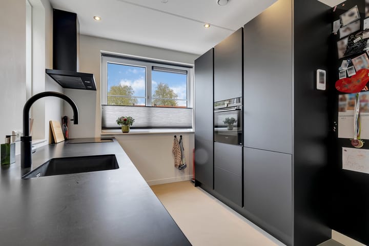 Foto 9 van Hendrik Wormserplein 14