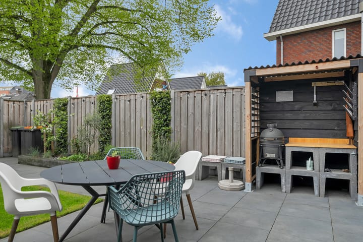 Foto 23 van Hendrik Wormserplein 14