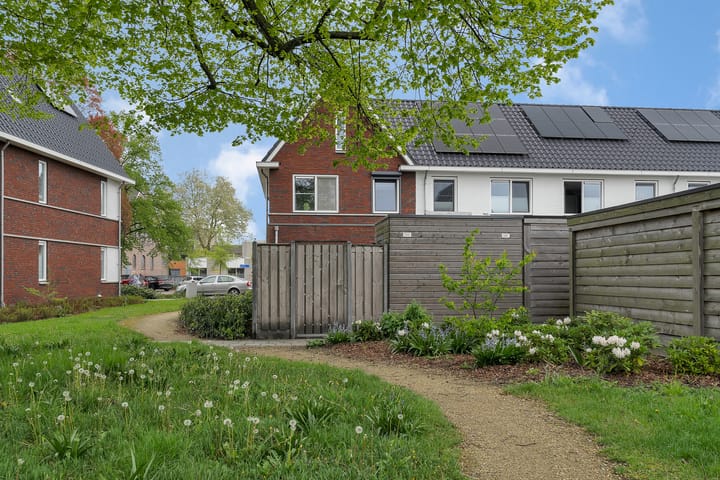 Foto 26 van Hendrik Wormserplein 14