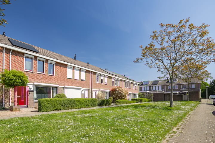 Photo 2 of Peerhegge 13