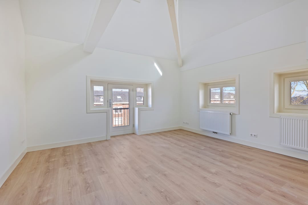 Photo 2 of Reinier Claeszenstraat 75-4