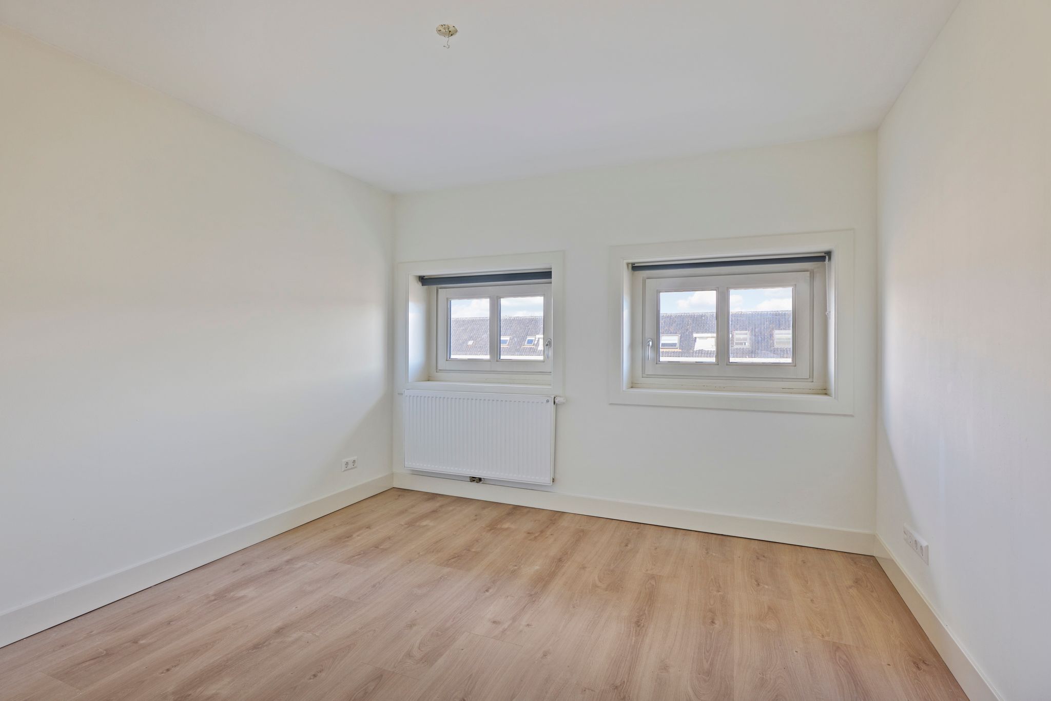 Photo 12 of Reinier Claeszenstraat 75-4