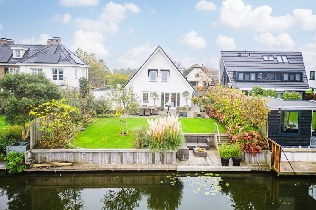 Koopwoningen - huizen te koop in [Funda]