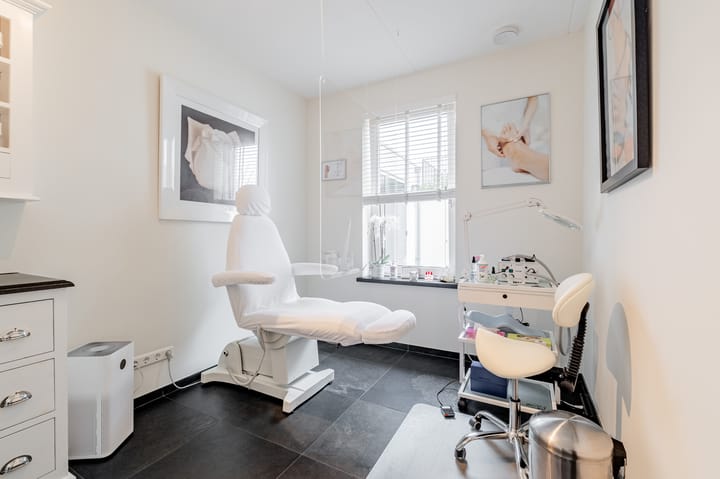 Foto 23 van Voorhouterweg 69-A