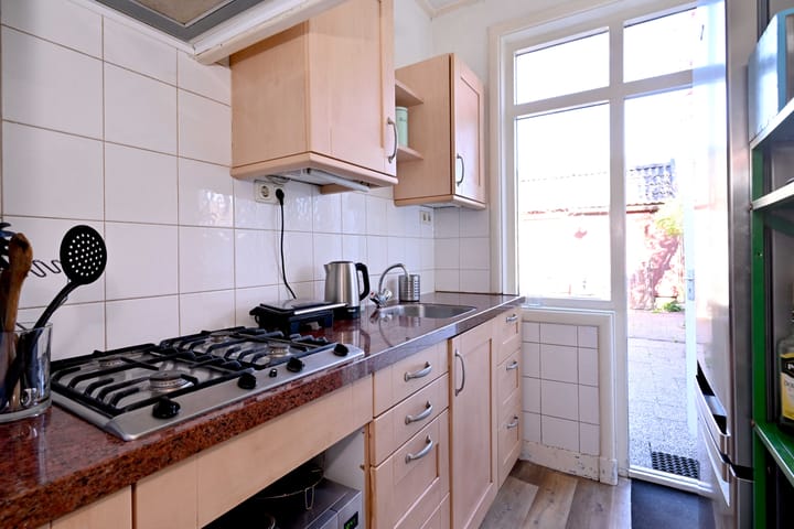 Foto 17 van Oosterstraat 37