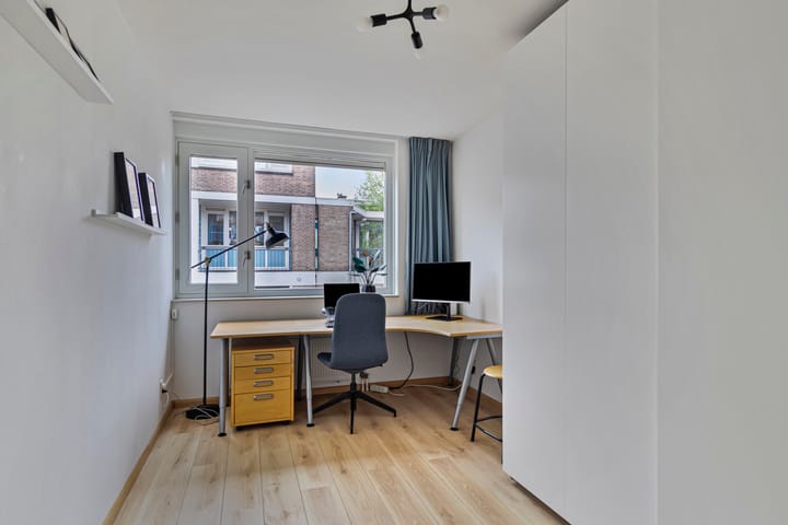 Foto 31 van Leni Sarishof 22