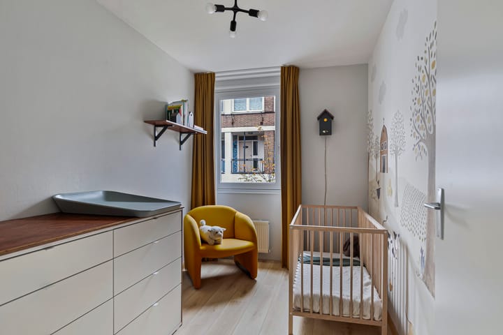 Foto 32 van Leni Sarishof 22