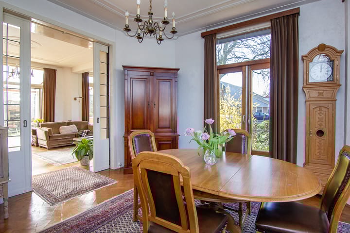 Foto 13 van Weeresteinstraat 144