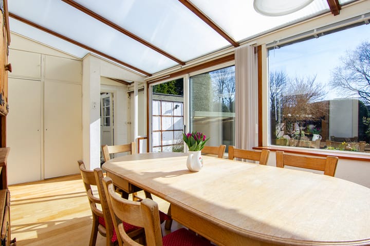 Foto 15 van Weeresteinstraat 144