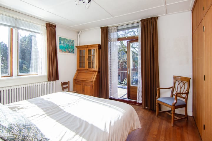 Foto 26 van Weeresteinstraat 144