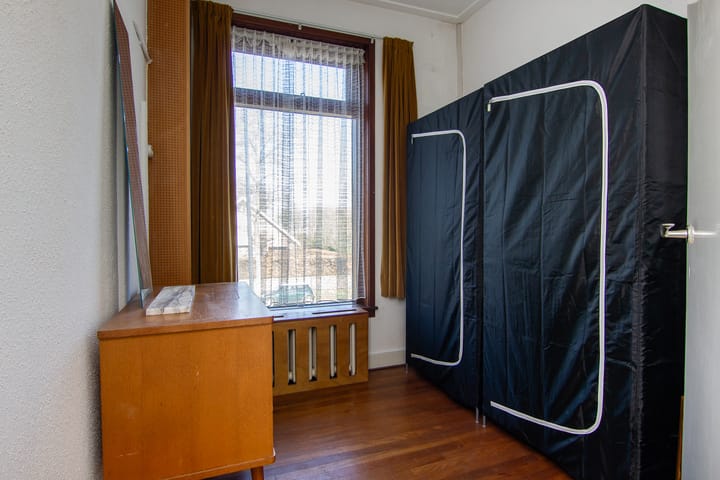 Foto 34 van Weeresteinstraat 144