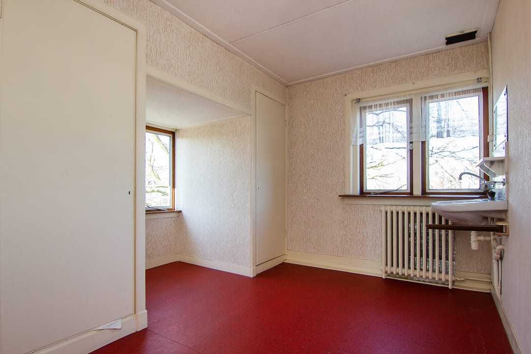 Photo 38 of Weeresteinstraat 144