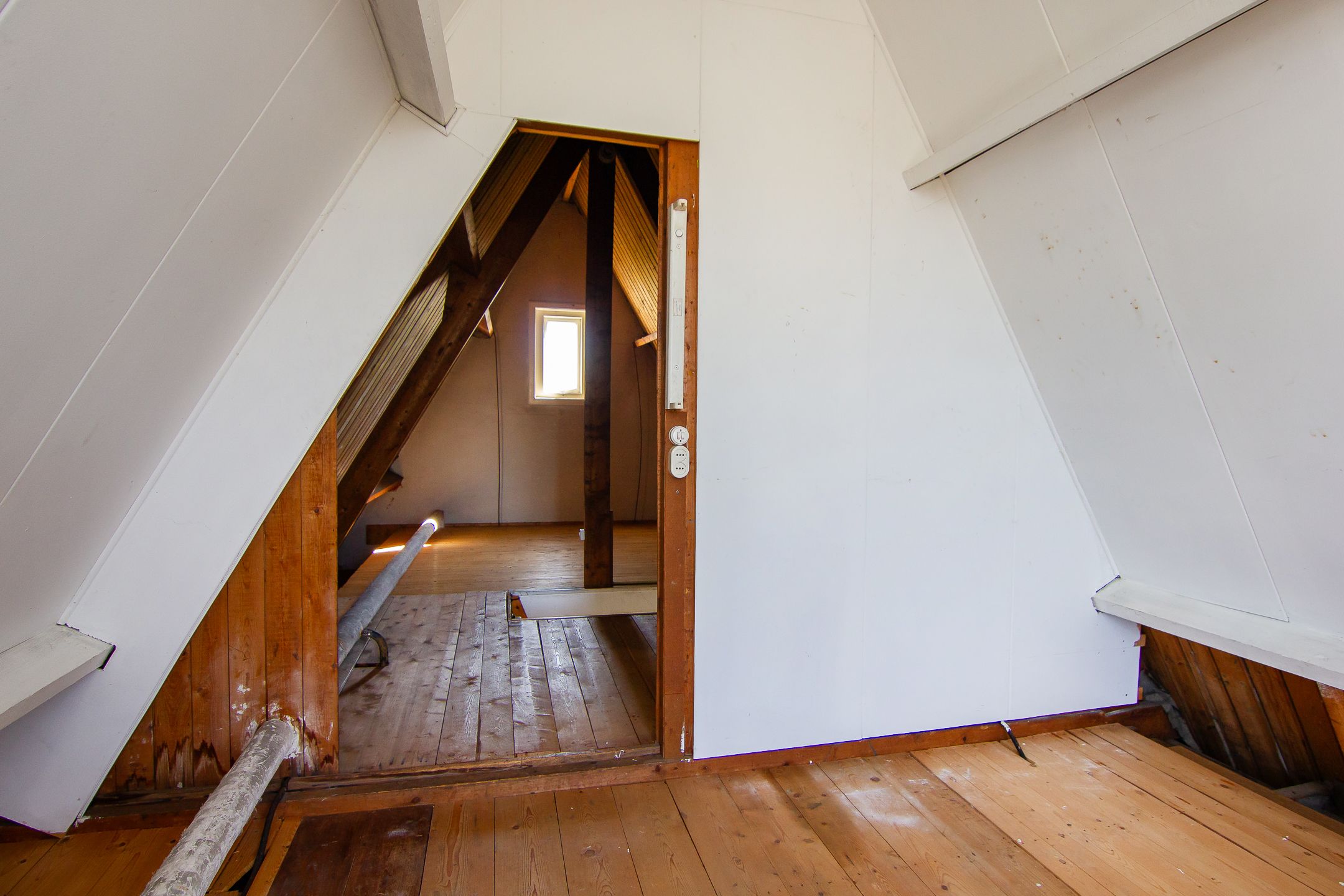 Photo 42 of Weeresteinstraat 144