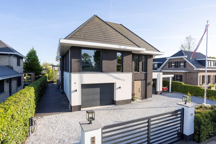 Foto 2 van Zuideinde 15