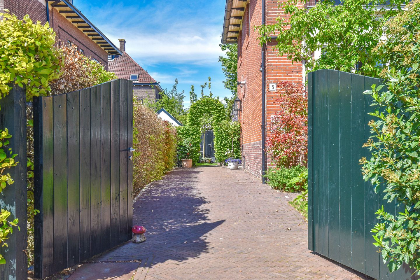 Photo 4 of Rostocklaan 5