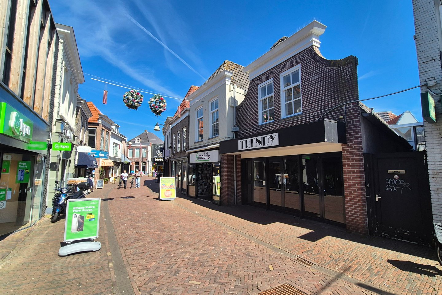 View photo 2 of Hoofdstraat 13