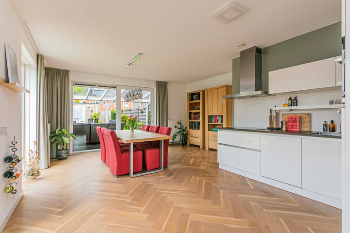 Foto 8 van Cantharellaan 21