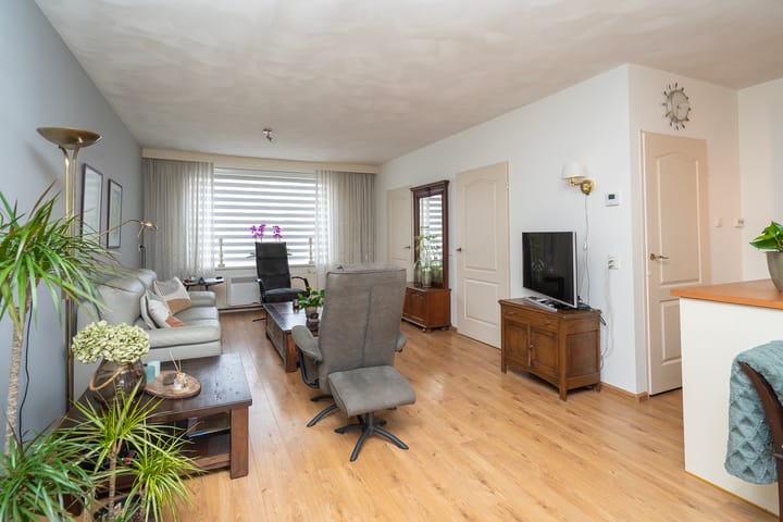 Foto 12 van Regge 89