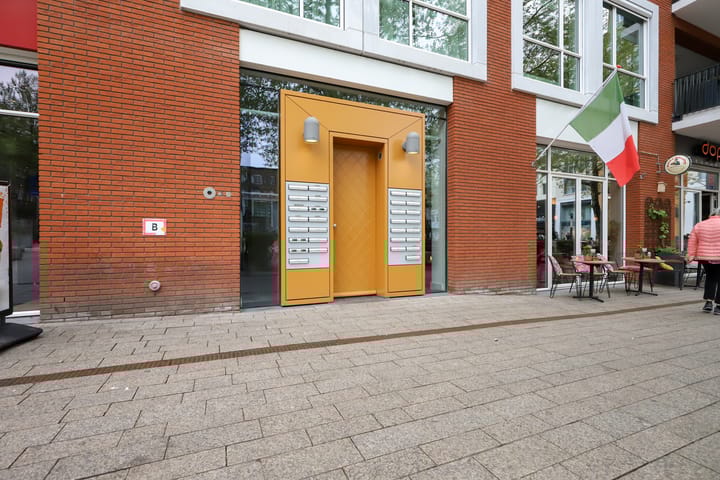 Foto 5 van Plein 1944 84-B