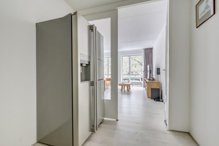 Foto 9 van Plein 1944 84-B