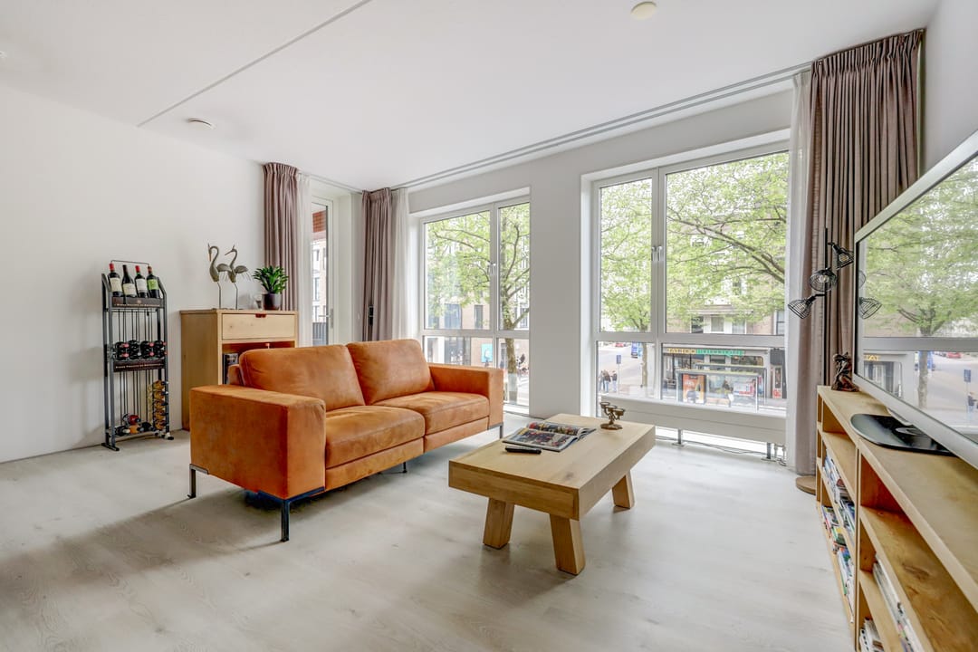 Foto 11 van Plein 1944 84-B