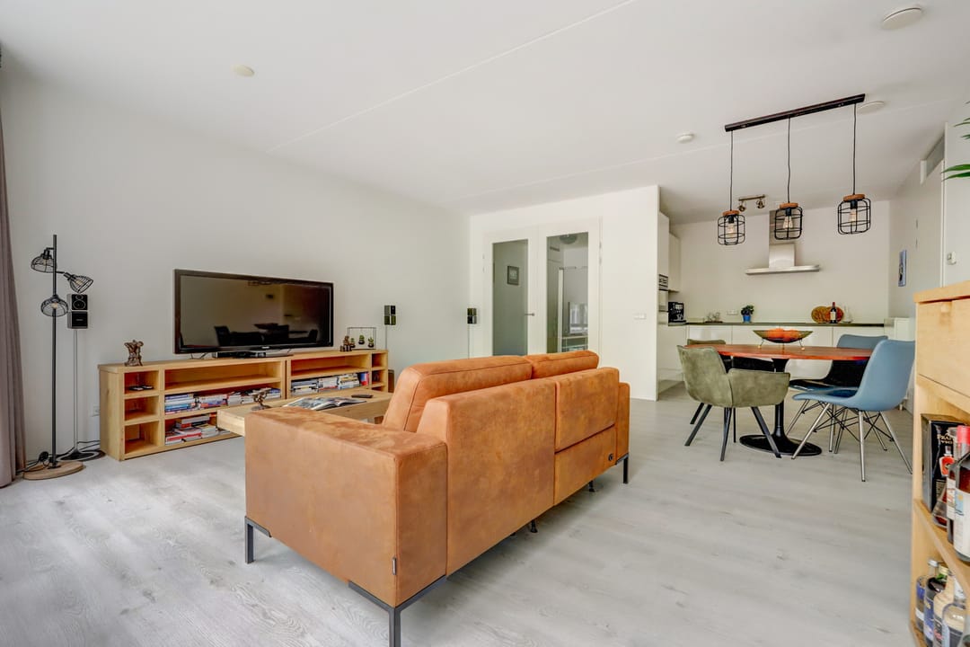 Foto 13 van Plein 1944 84-B