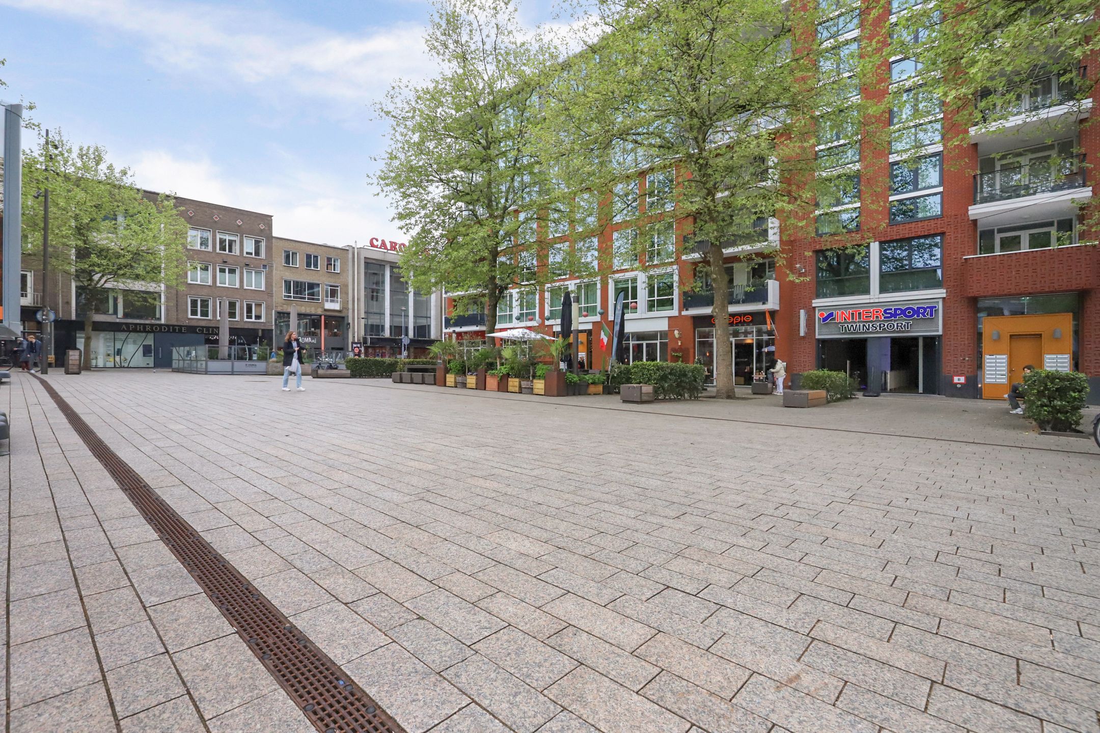 Foto 39 van Plein 1944 84-B