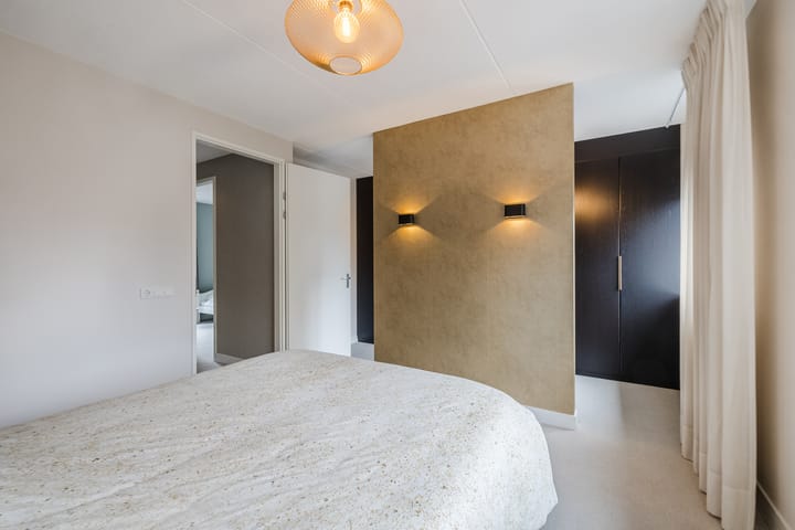 Photo 29 of Iepenlaan 40