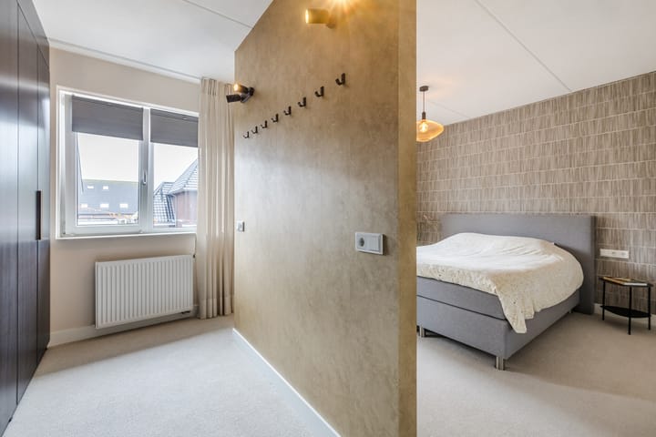 Photo 31 of Iepenlaan 40