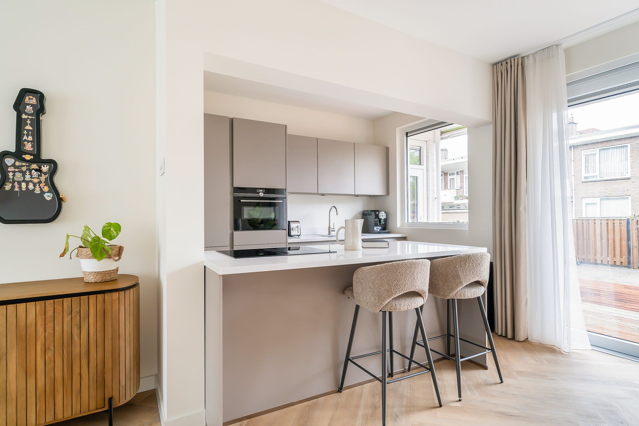 Foto 3 van Monseigneur van Steelaan 238