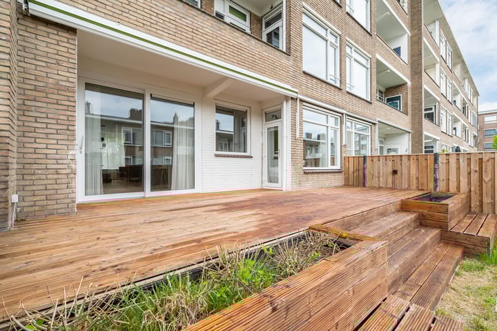 Foto 9 van Monseigneur van Steelaan 238