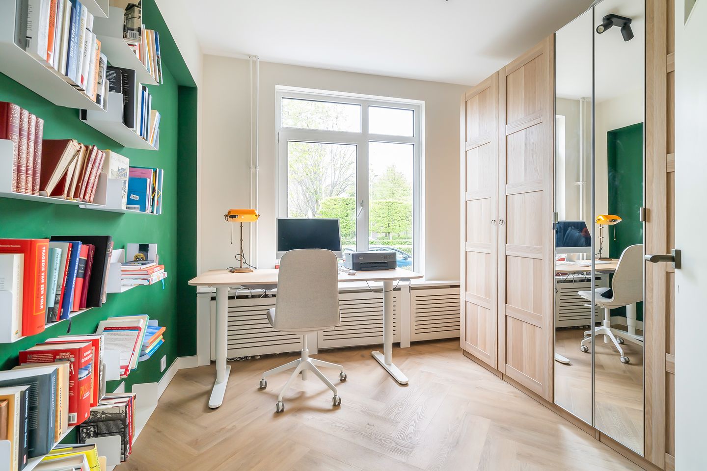 Foto 19 van Monseigneur van Steelaan 238