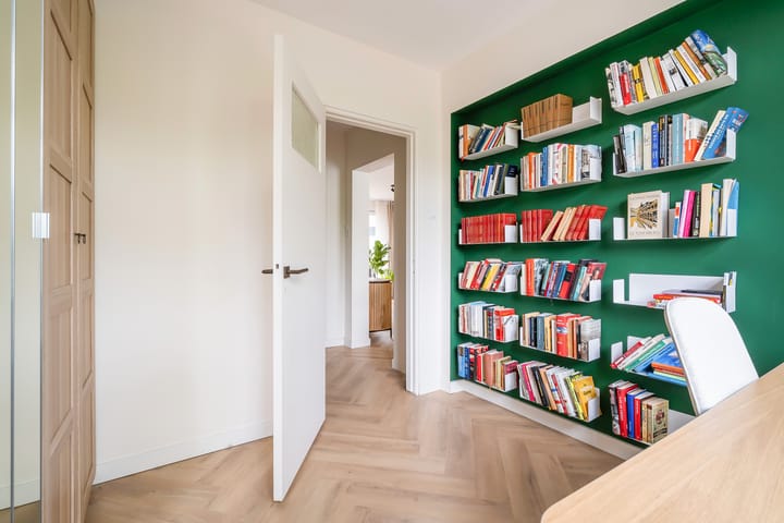 Foto 20 van Monseigneur van Steelaan 238