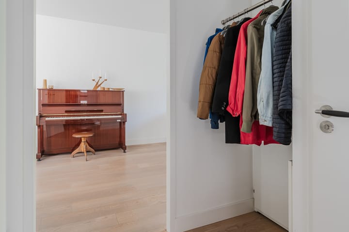 Foto 8 van Koninginnenpage 9