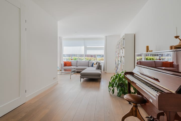 Foto 13 van Koninginnenpage 9