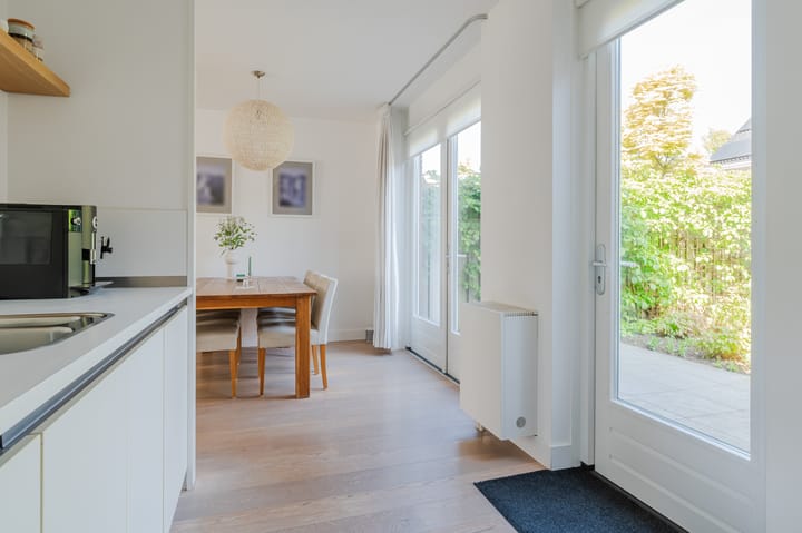 Foto 18 van Koninginnenpage 9