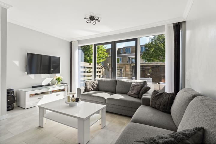 Foto 12 van Steile Bank 25