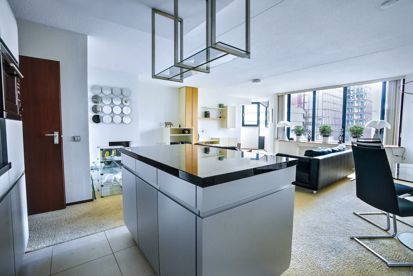 Foto 20 van Churchillplein 102