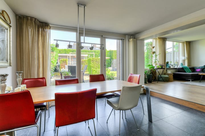 Foto 9 van Jan Tooropstraat 10