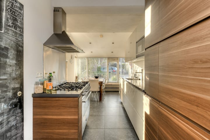 Foto 15 van Jan Tooropstraat 10