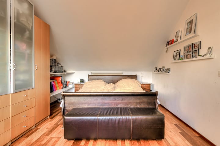 Foto 22 van Jan Tooropstraat 10