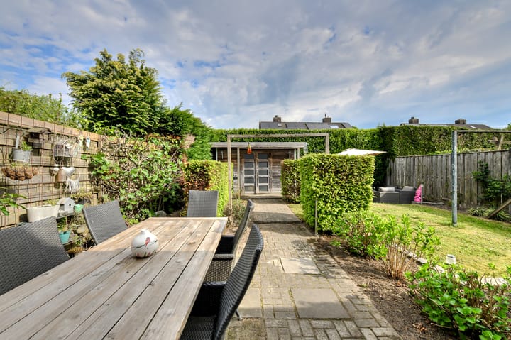 Foto 32 van Jan Tooropstraat 10