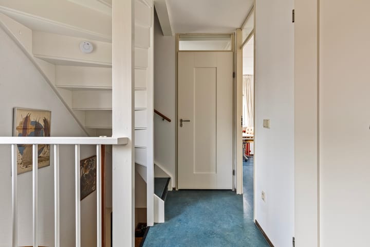 Foto 20 van Thebe 14