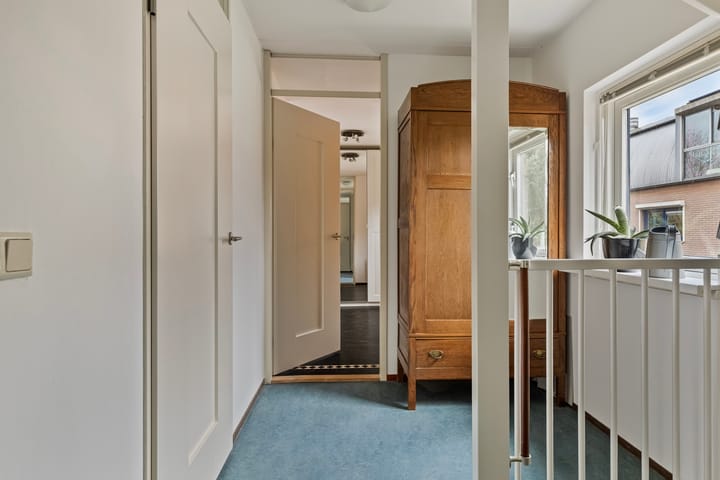 Foto 21 van Thebe 14