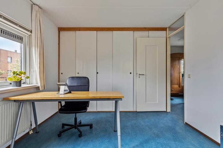 Foto 23 van Thebe 14