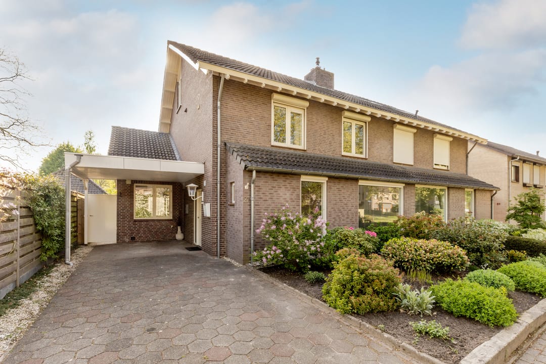 Photo 1 of Sint Jorisstraat 27