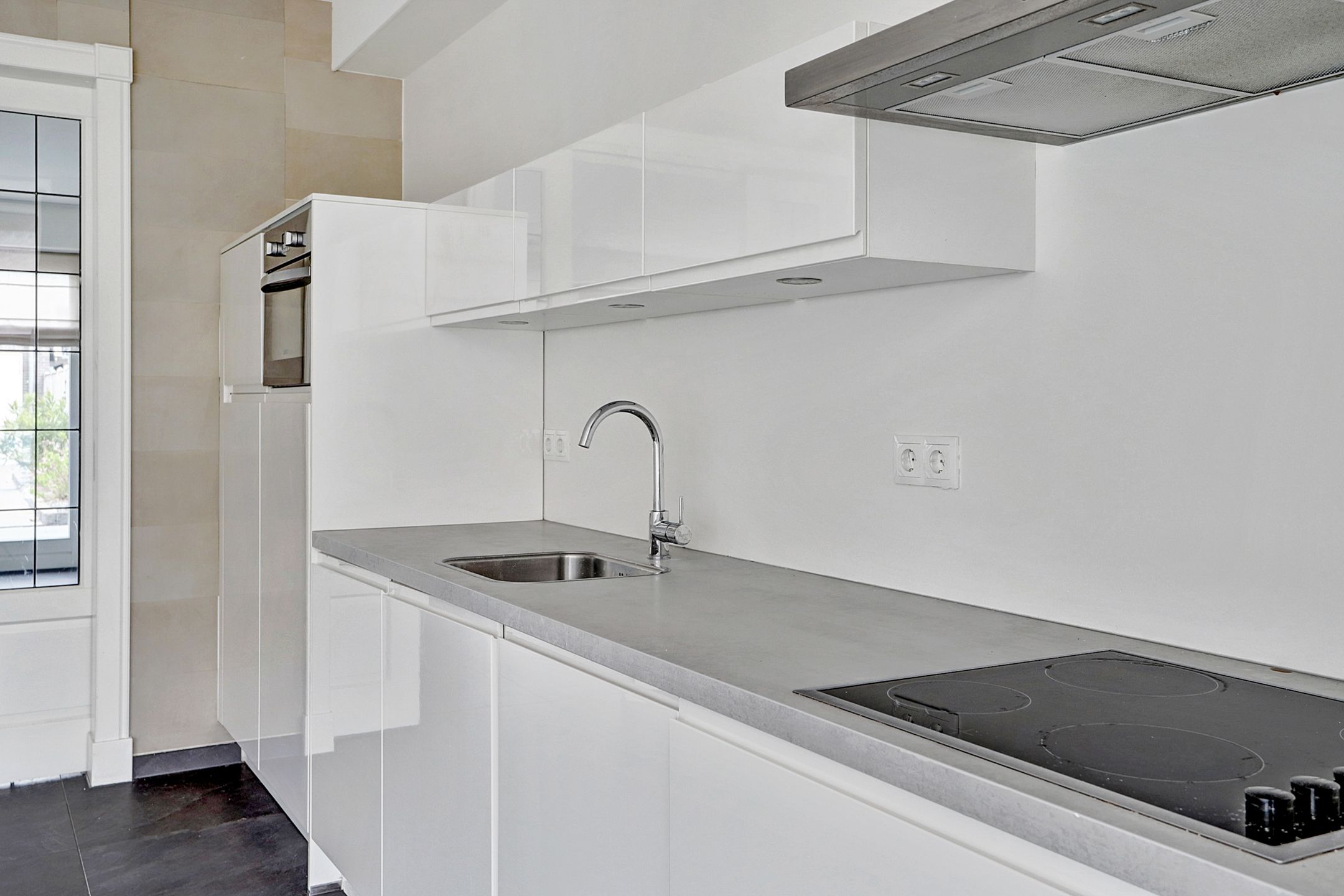 Photo 12 of Zworrelstraat 71-A