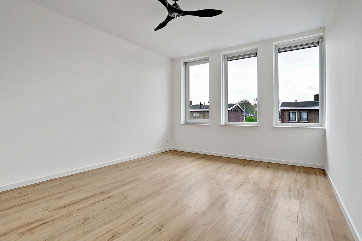 Photo 20 of Zworrelstraat 71-A